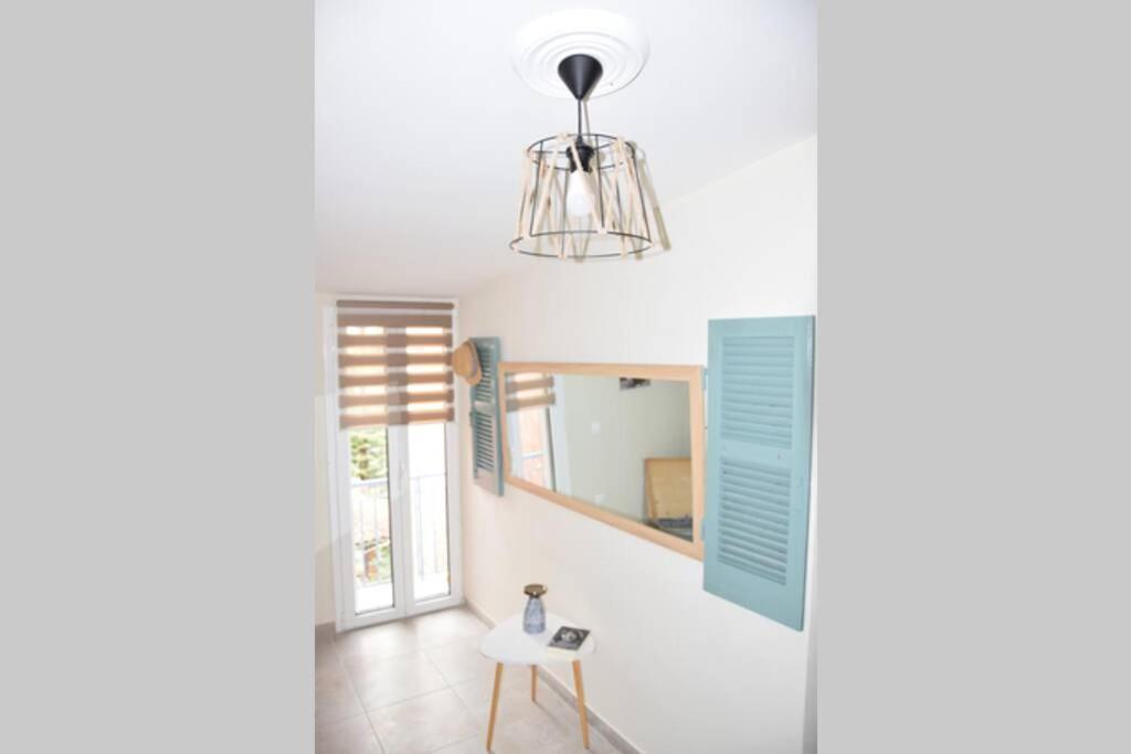 Laundry House Apartment Sinarades Luaran gambar